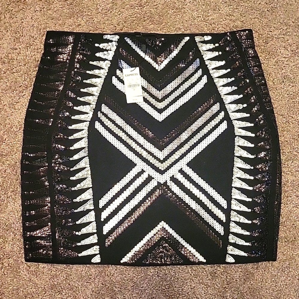 NWT sequin mini skirt